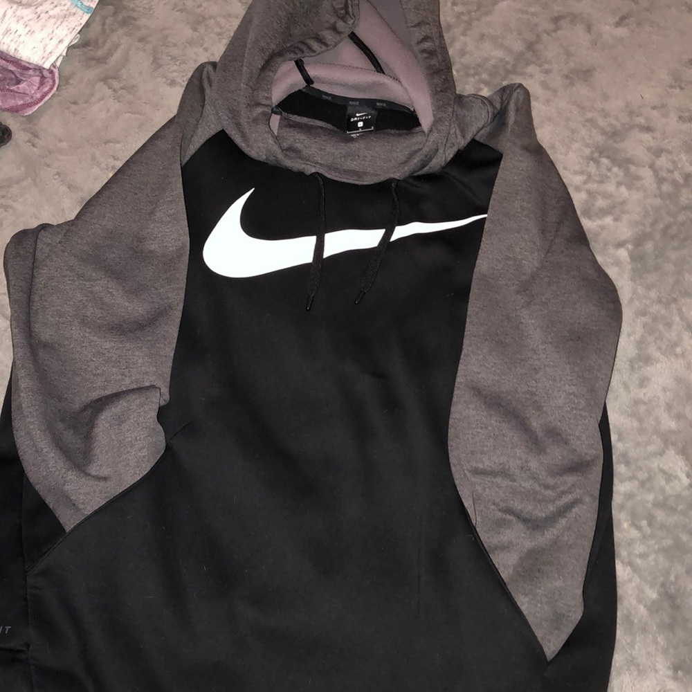 Men’s Large Nike Hoodie